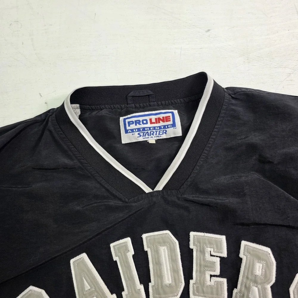 Vintage 90s Starter Pro‎ Line Oakland Raiders Jacket Mens XL V-neck Windbreaker